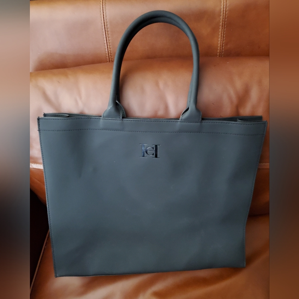 Carolina Herrera - Good Girl Tote Bag